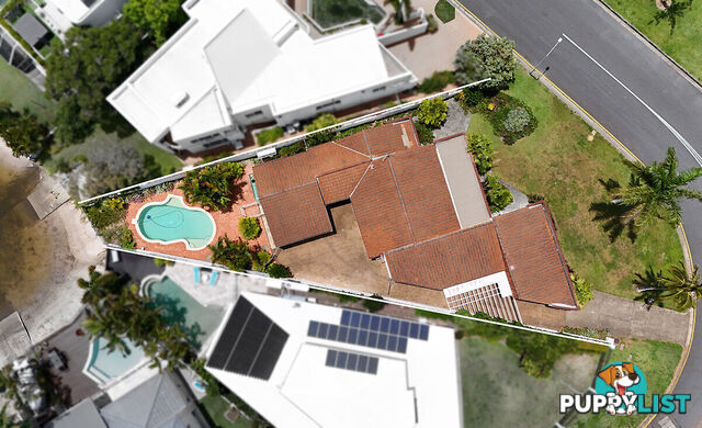 2 James Cook Esplanade HOLLYWELL QLD 4216