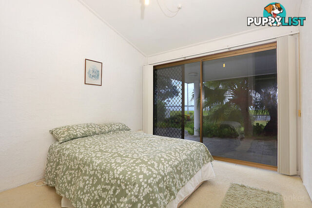 2 James Cook Esplanade HOLLYWELL QLD 4216