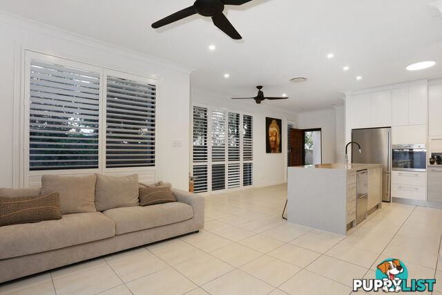 1/20 Killowill Avenue PARADISE POINT QLD 4216