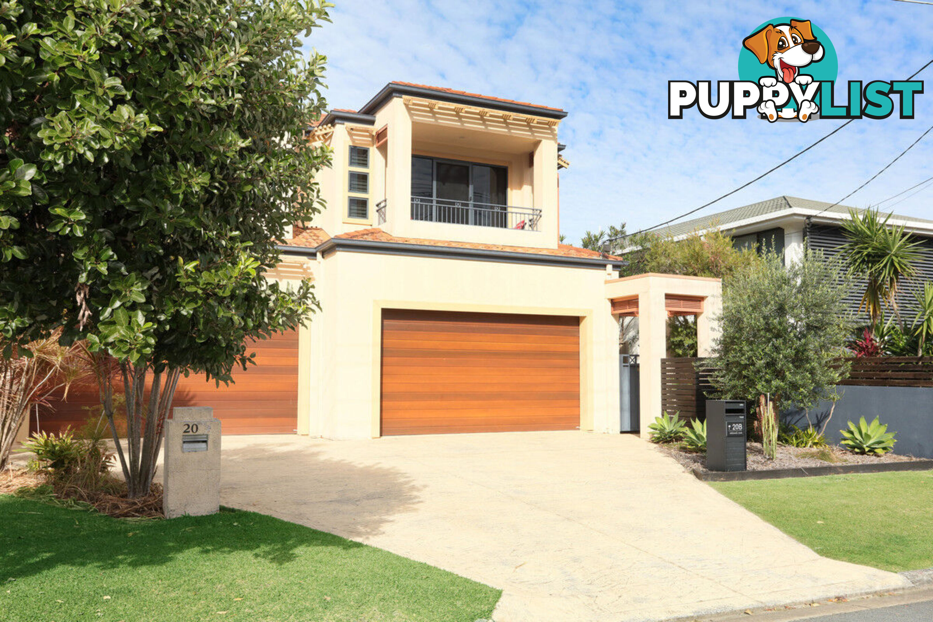 1/20 Killowill Avenue PARADISE POINT QLD 4216