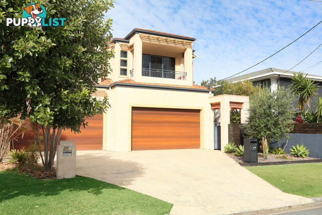 1/20 Killowill Avenue PARADISE POINT QLD 4216