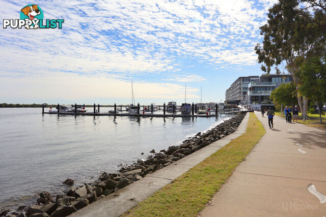 1/20 Killowill Avenue PARADISE POINT QLD 4216