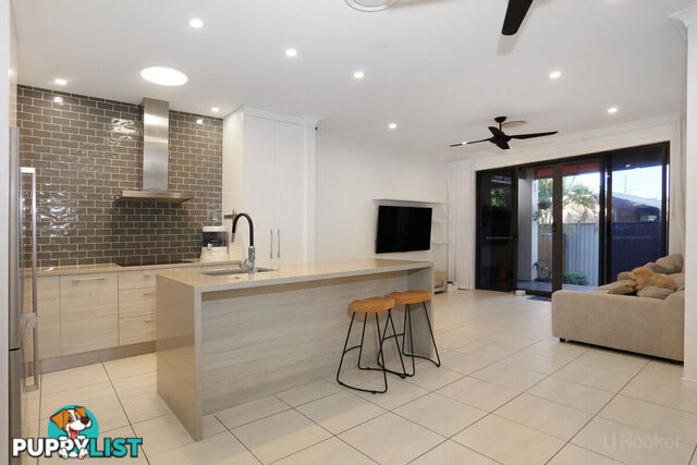 1/20 Killowill Avenue PARADISE POINT QLD 4216