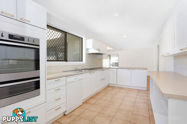 11 Topaz Court HOLLYWELL QLD 4216