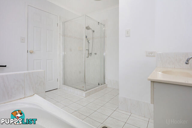54 Crusader Way NERANG QLD 4211