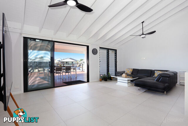 3 Seabreeze Street PARADISE POINT QLD 4216