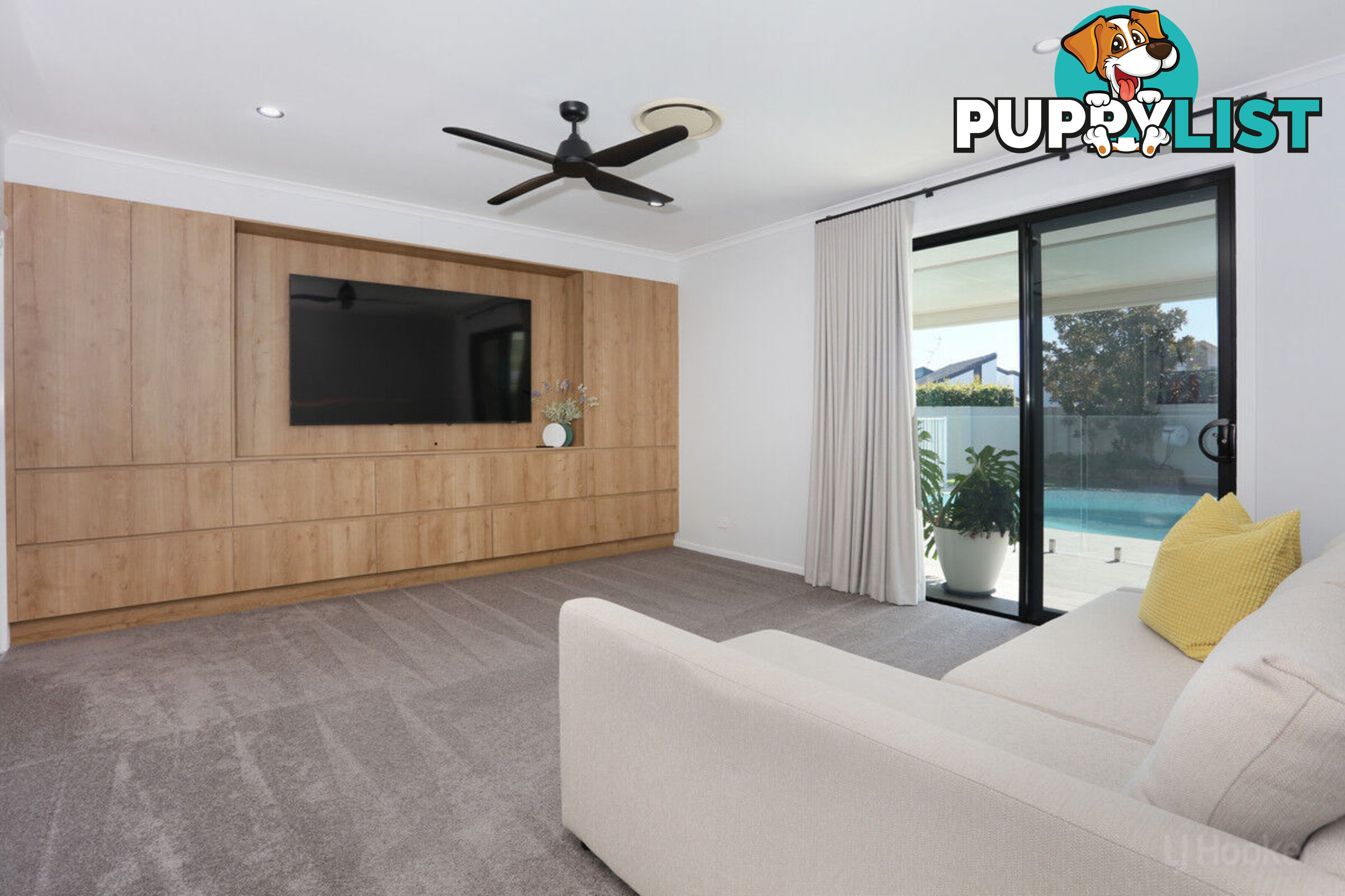 3 Seabreeze Street PARADISE POINT QLD 4216