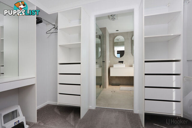 3 Seabreeze Street PARADISE POINT QLD 4216