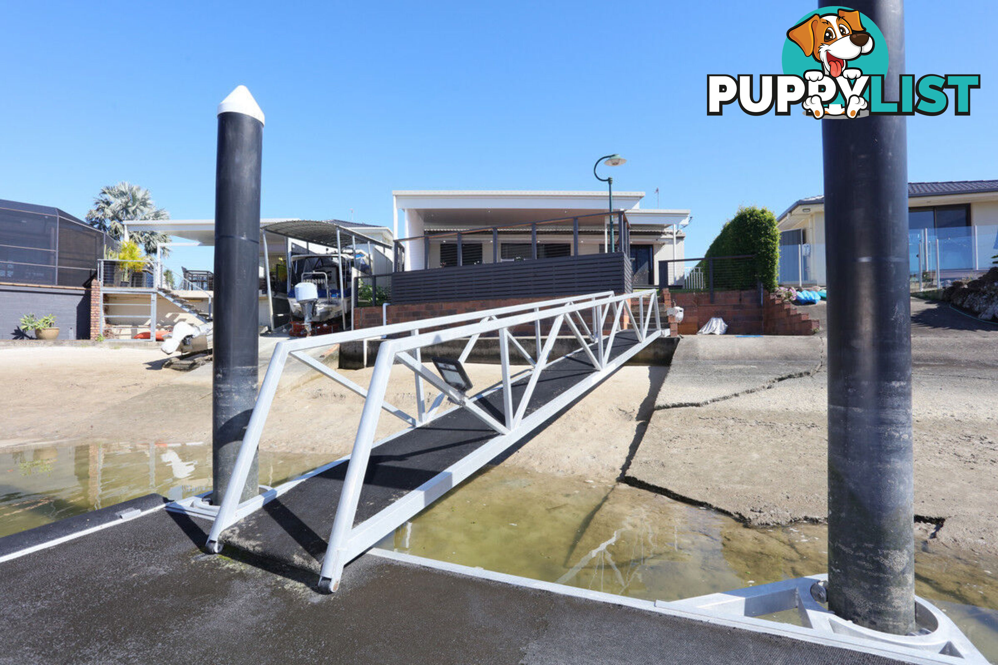 3 Seabreeze Street PARADISE POINT QLD 4216