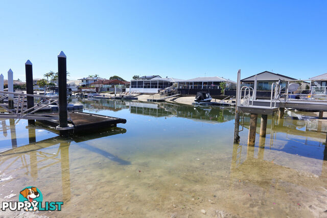 3 Seabreeze Street PARADISE POINT QLD 4216