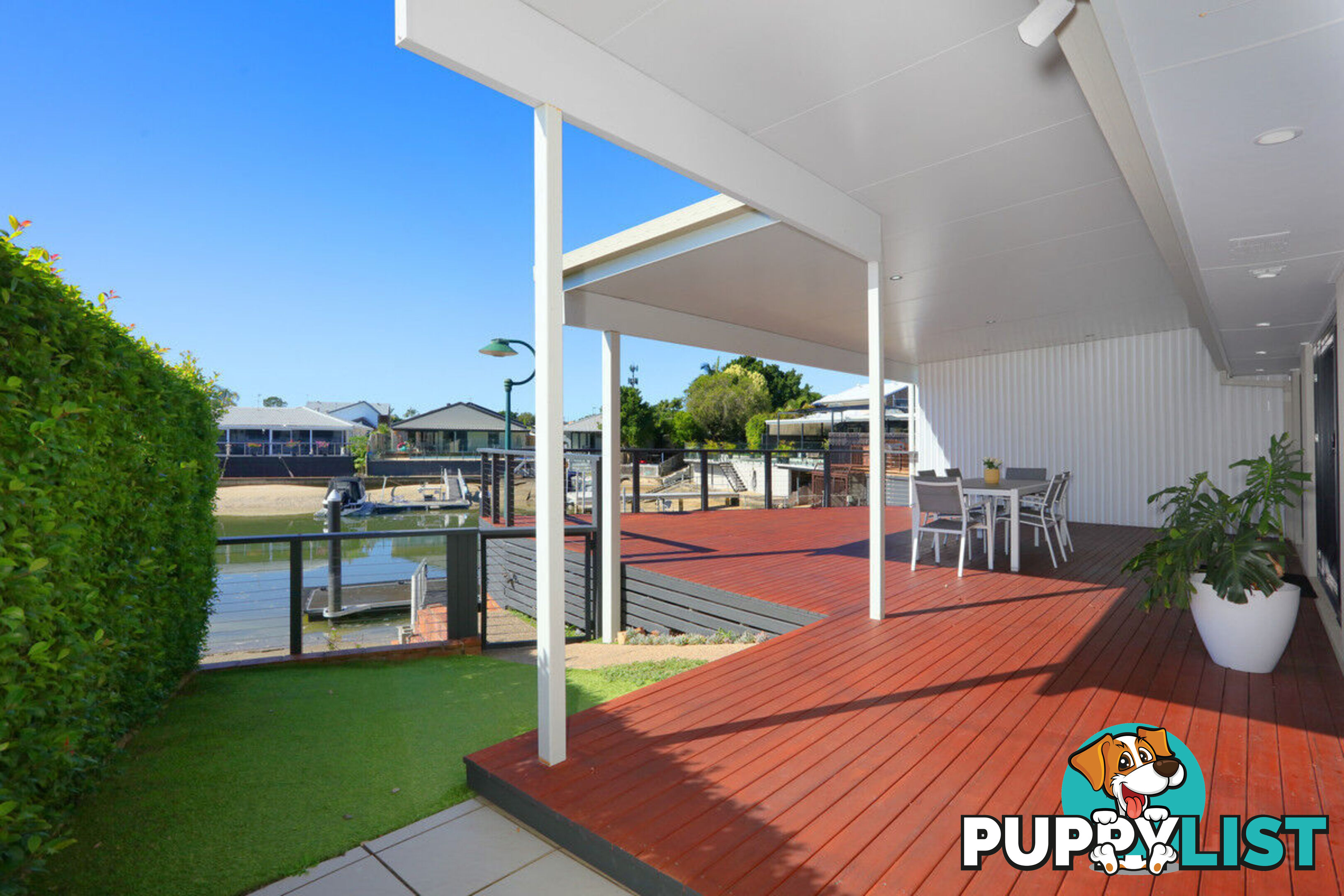 3 Seabreeze Street PARADISE POINT QLD 4216
