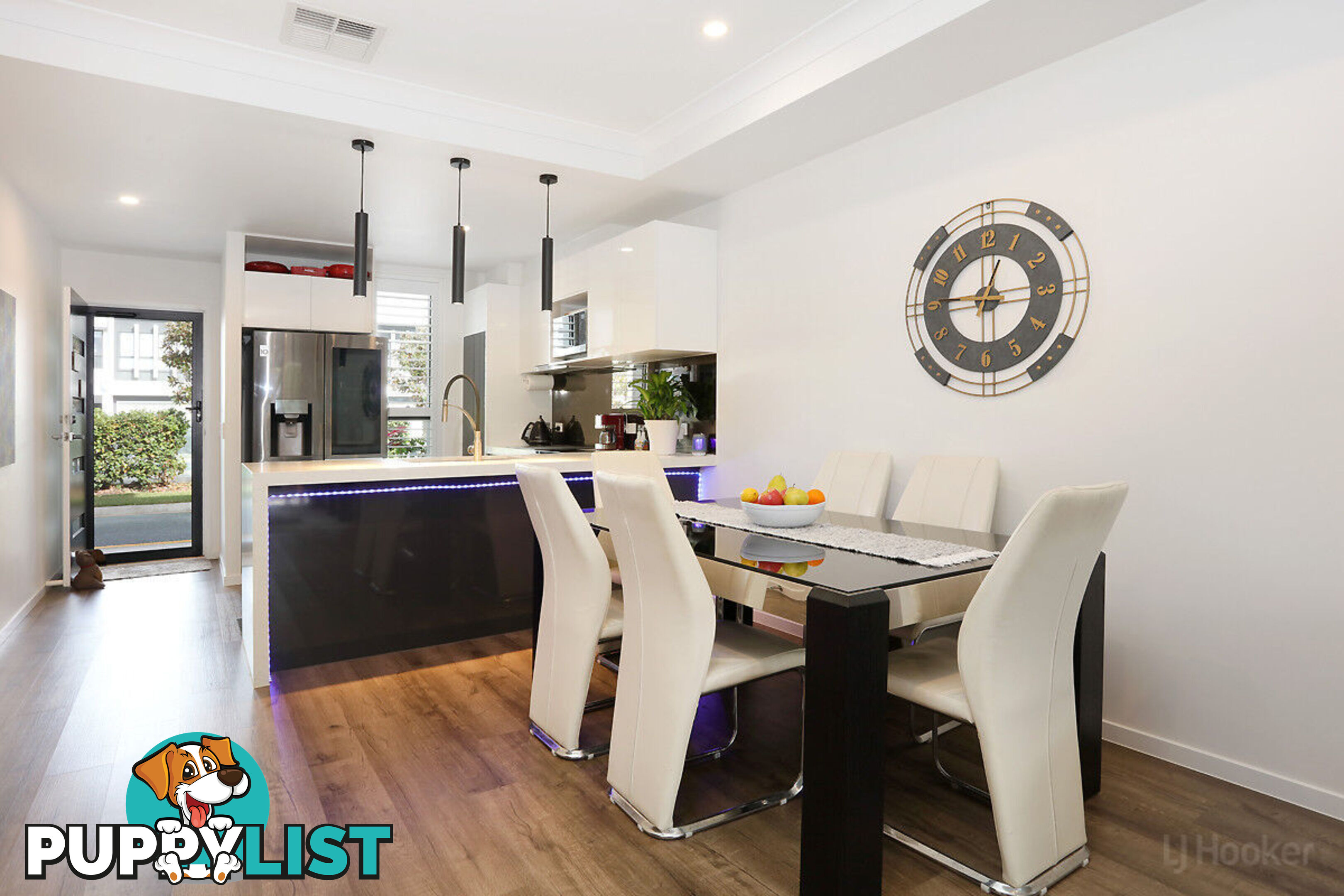 57/4A Hansford Road COOMBABAH QLD 4216
