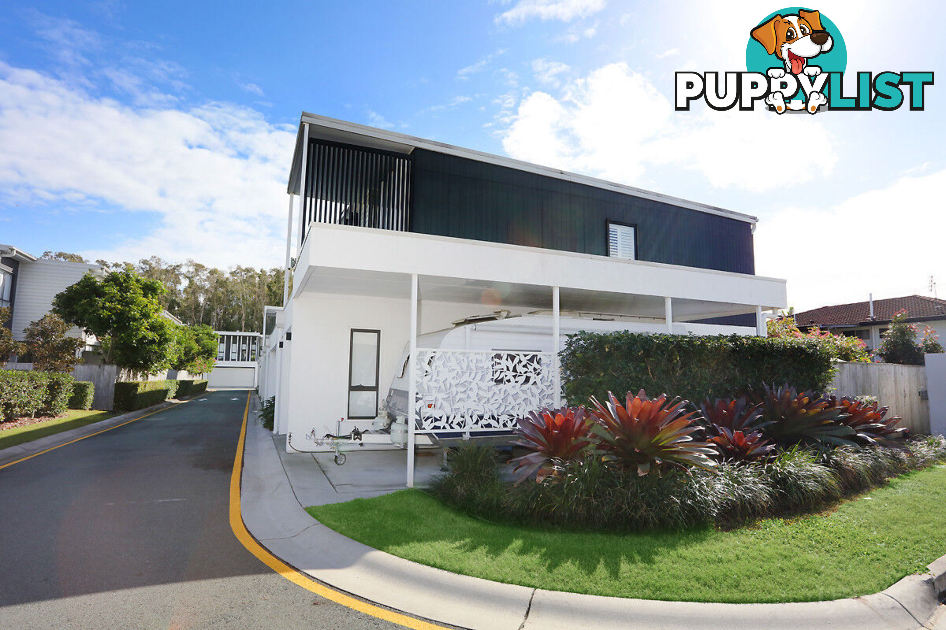 57/4A Hansford Road COOMBABAH QLD 4216