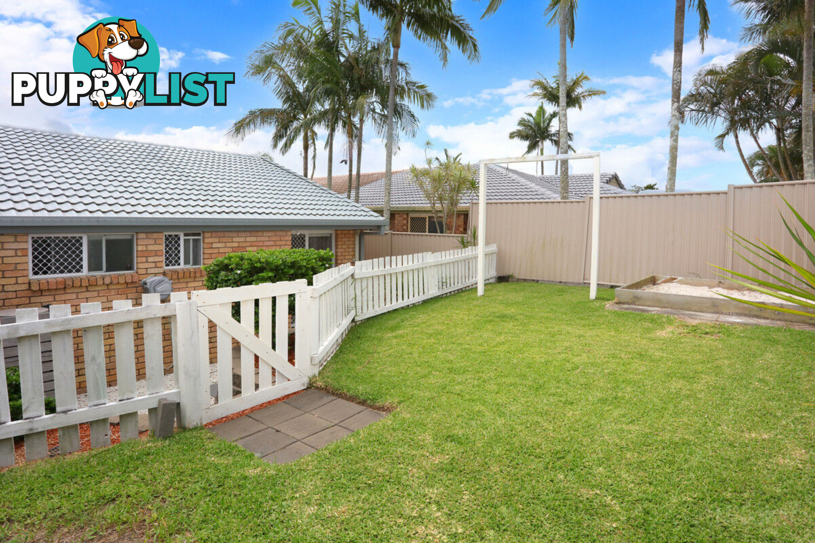 1/6 Gooding Drive COOMBABAH QLD 4216