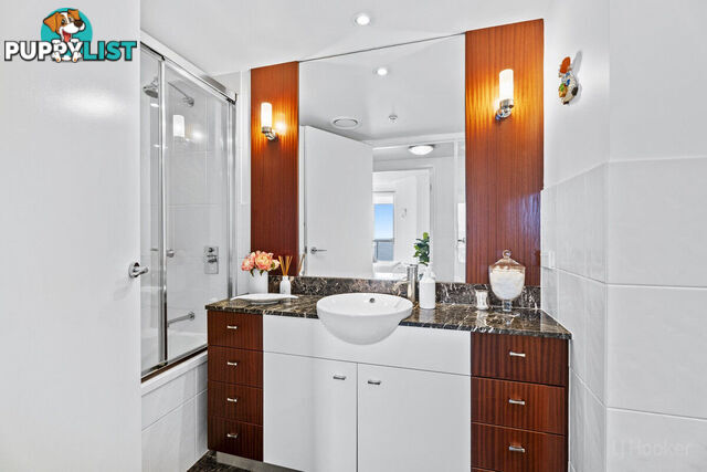 3323/23 Ferny Avenue SURFERS PARADISE QLD 4217