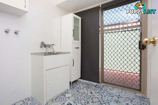 5 Thompson Street BIGGERA WATERS QLD 4216