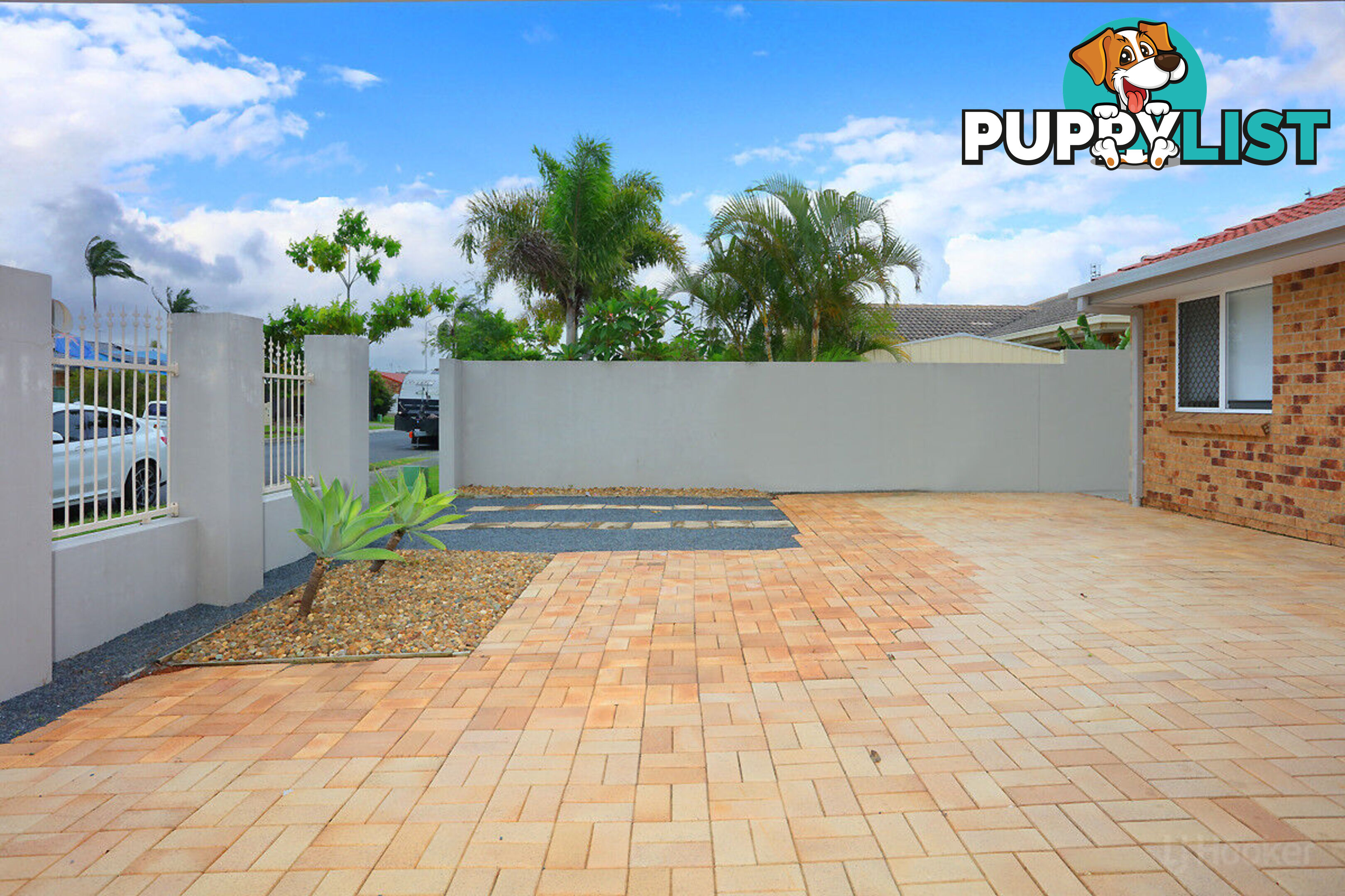 2/25 Kangaroo Avenue COOMBABAH QLD 4216