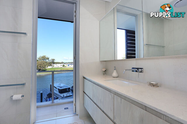 111/93 Sheehan Avenue HOPE ISLAND QLD 4212