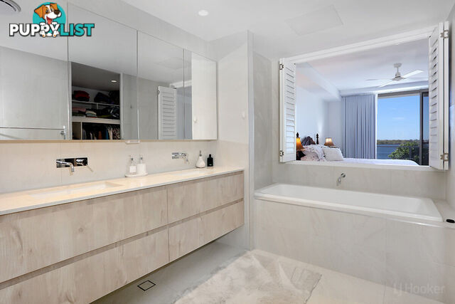 111/93 Sheehan Avenue HOPE ISLAND QLD 4212