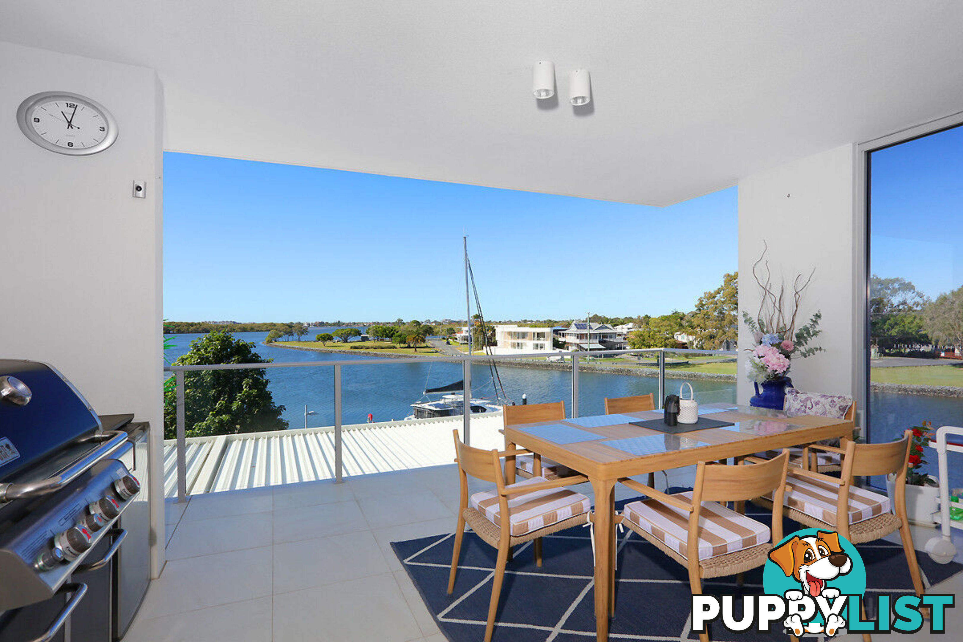 111/93 Sheehan Avenue HOPE ISLAND QLD 4212