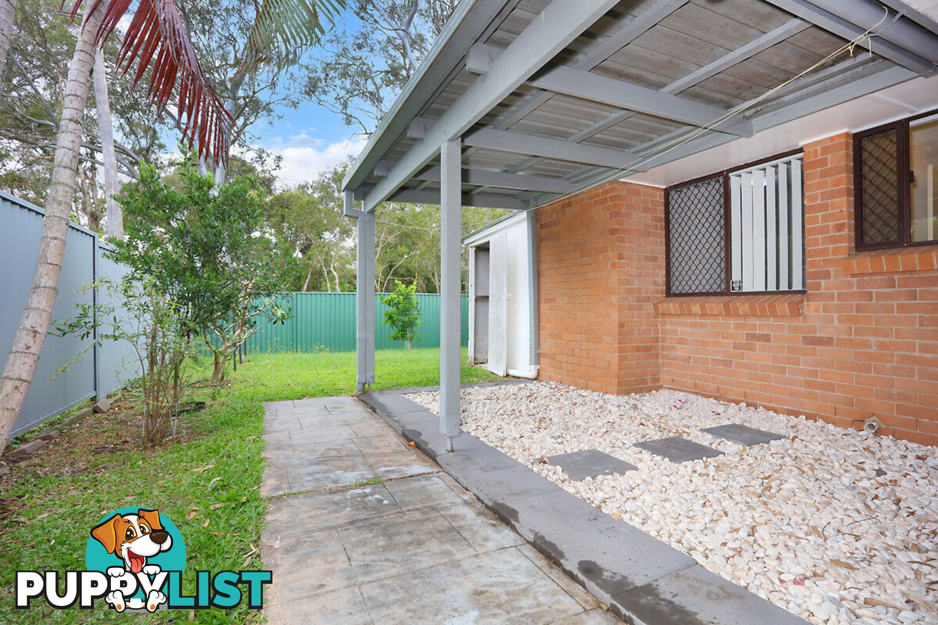 2/49 Morinda Way LABRADOR QLD 4215