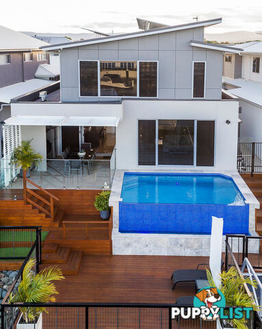 69 Cova Boulevard HOPE ISLAND QLD 4212