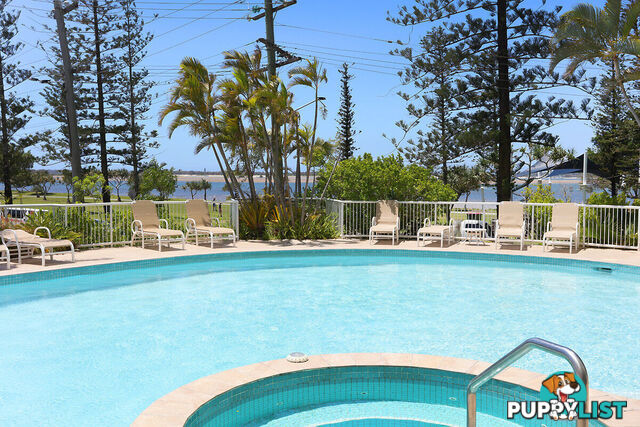 802/182-192 Marine Parade LABRADOR QLD 4215