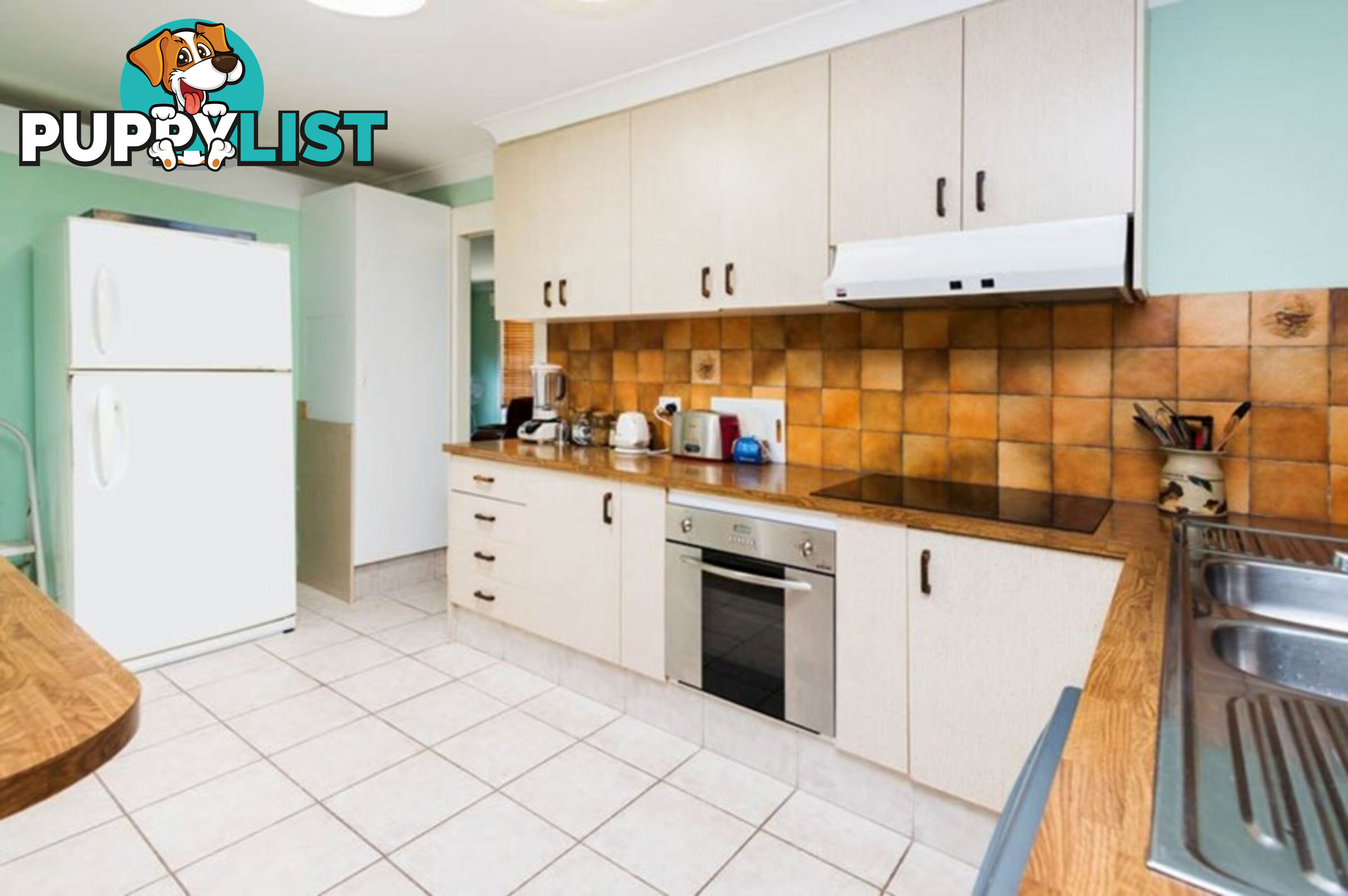 39 Ashbourne Terrace BIGGERA WATERS QLD 4216