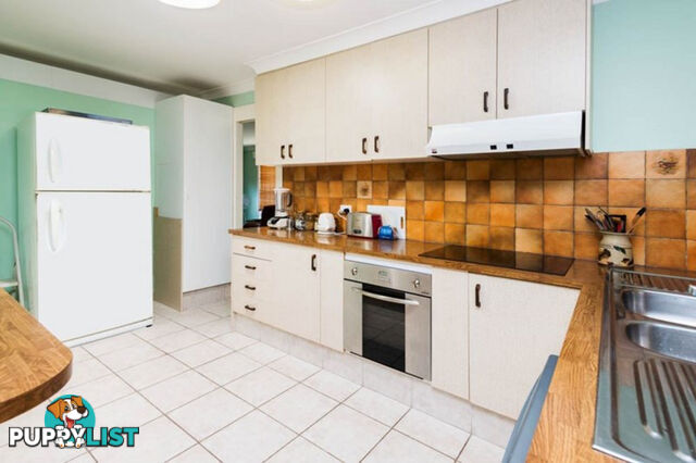 39 Ashbourne Terrace BIGGERA WATERS QLD 4216