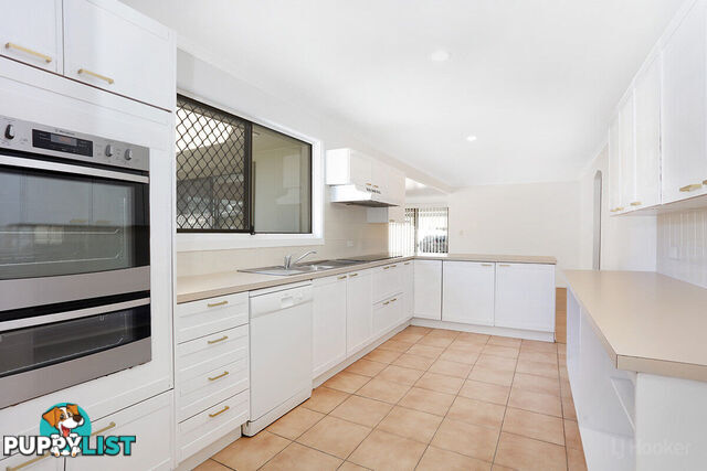 11 Topaz Court HOLLYWELL QLD 4216