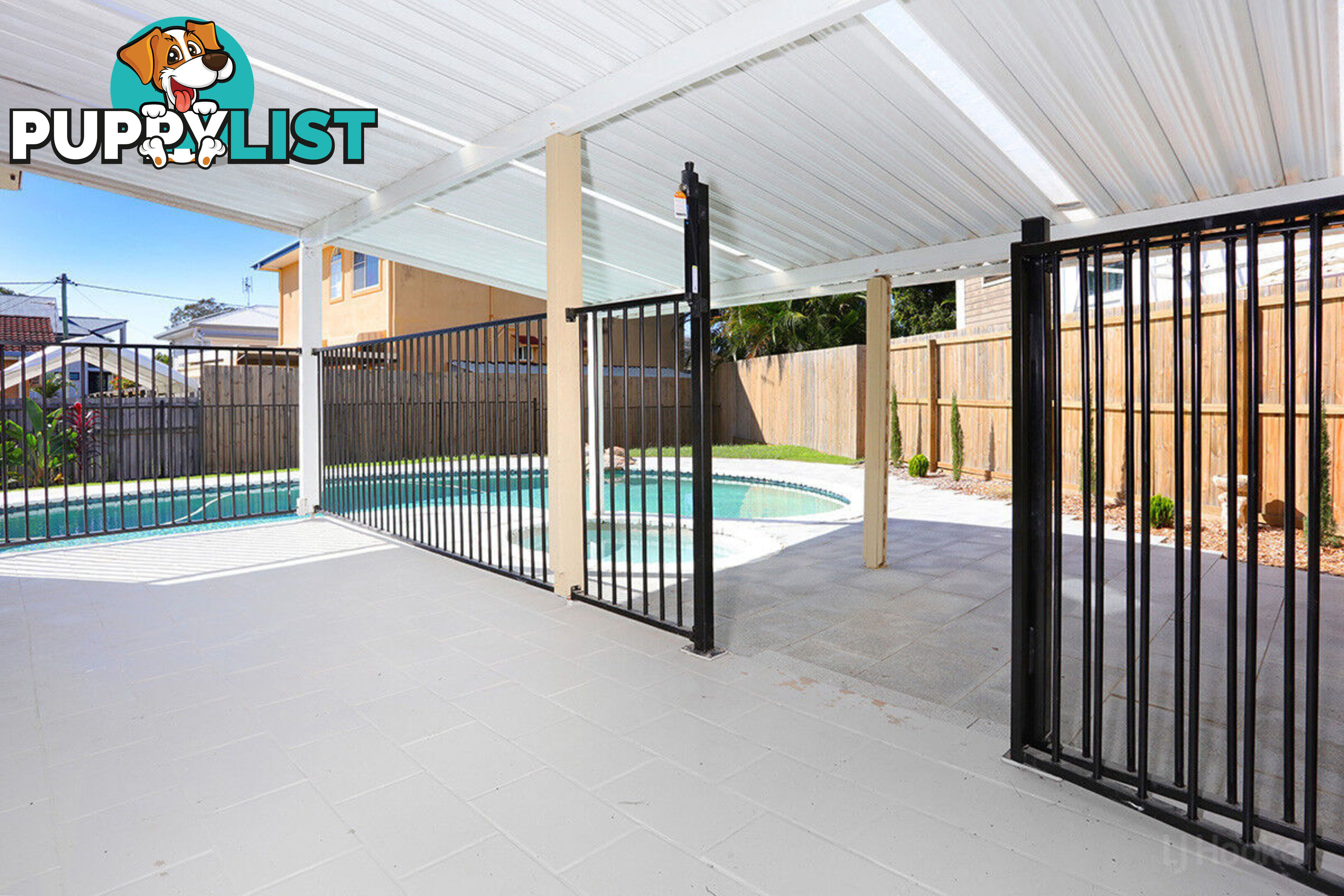 11 Topaz Court HOLLYWELL QLD 4216