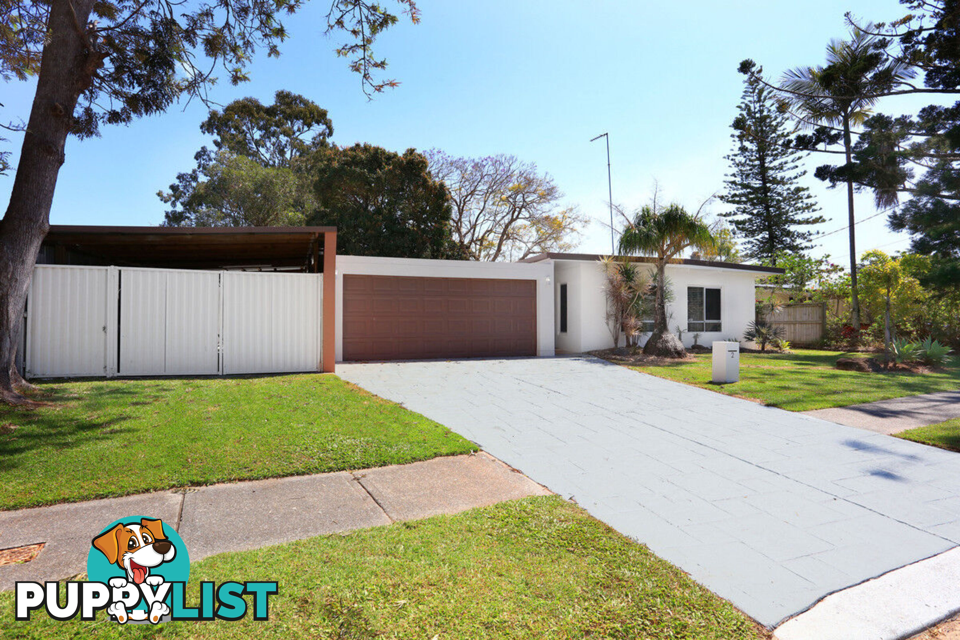 2 Bundarra Street COOMBABAH QLD 4216