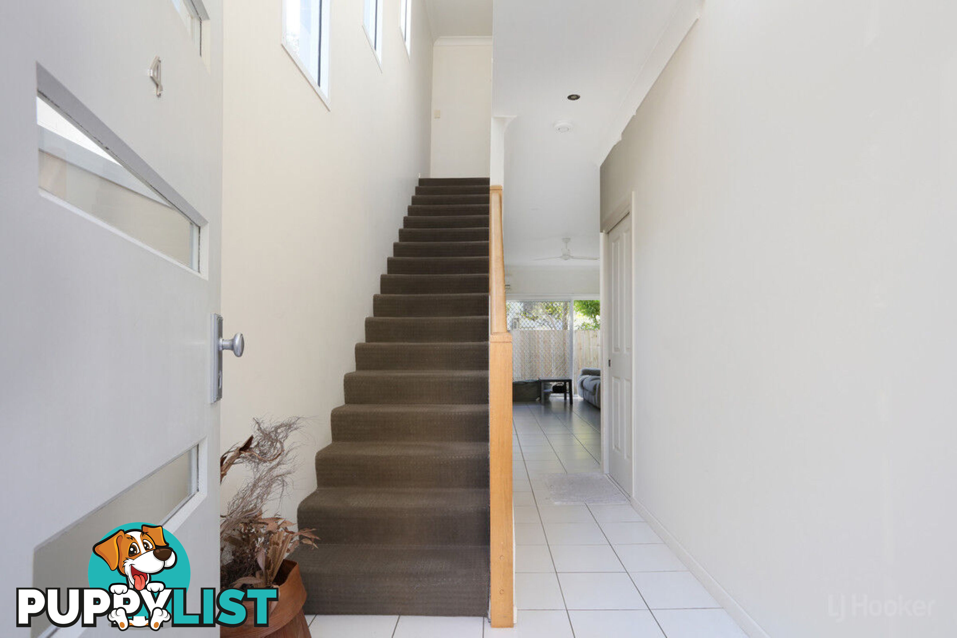 4/127 Pohlman SOUTHPORT QLD 4215
