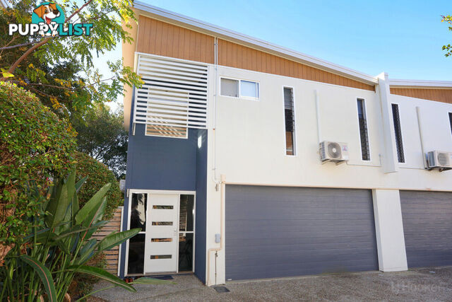 4/127 Pohlman SOUTHPORT QLD 4215