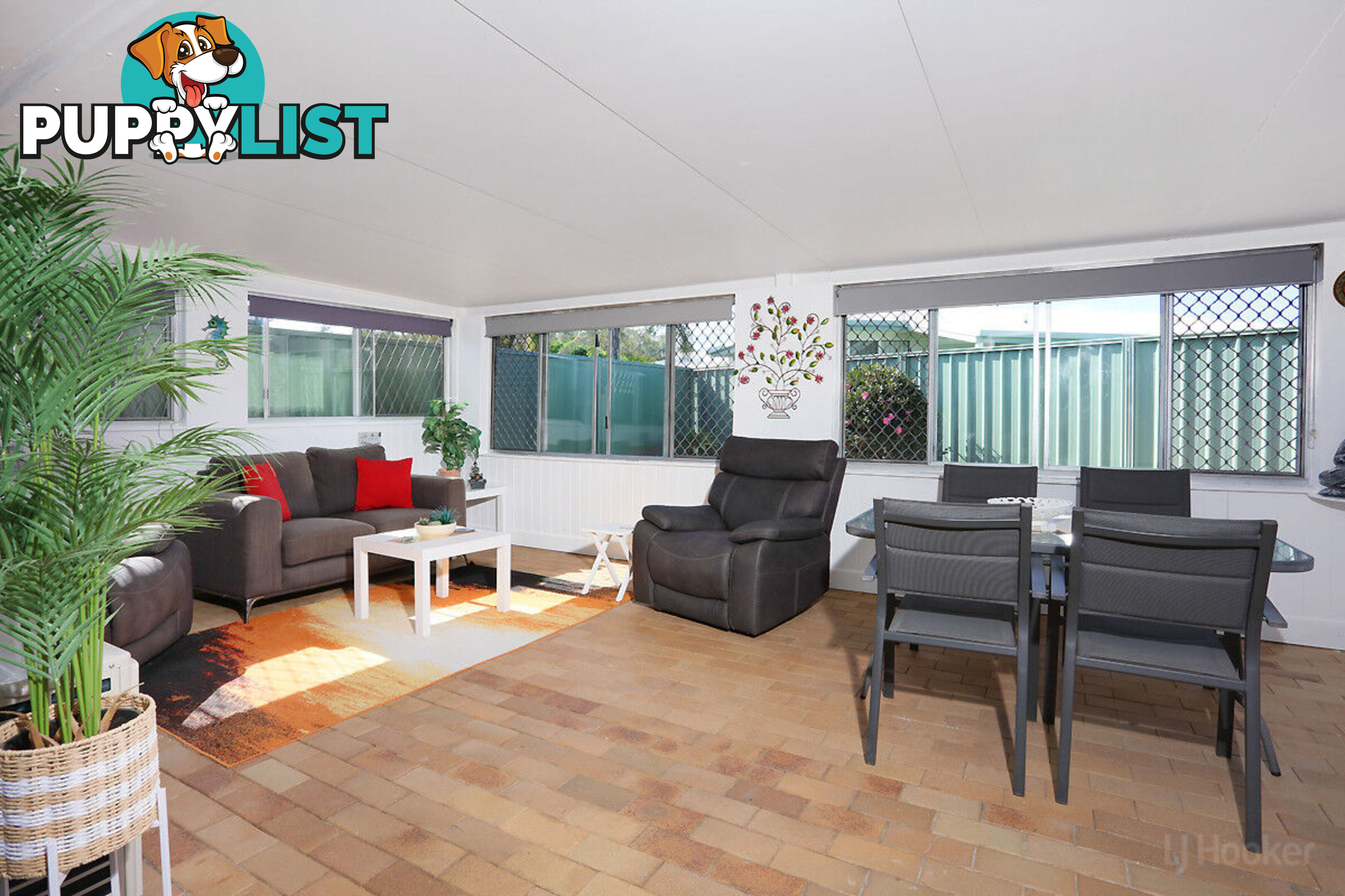 1/102 Kangaroo Avenue COOMBABAH QLD 4216