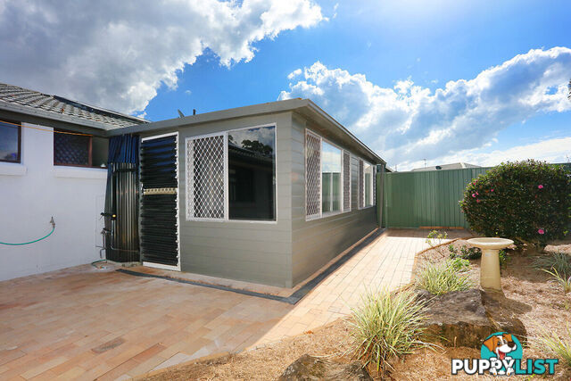 1/102 Kangaroo Avenue COOMBABAH QLD 4216