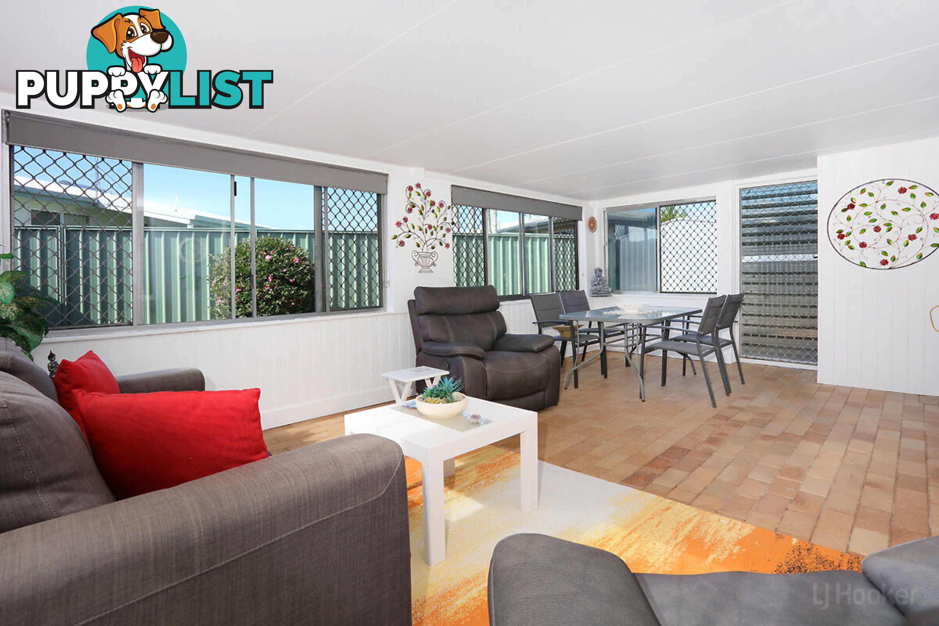 1/102 Kangaroo Avenue COOMBABAH QLD 4216