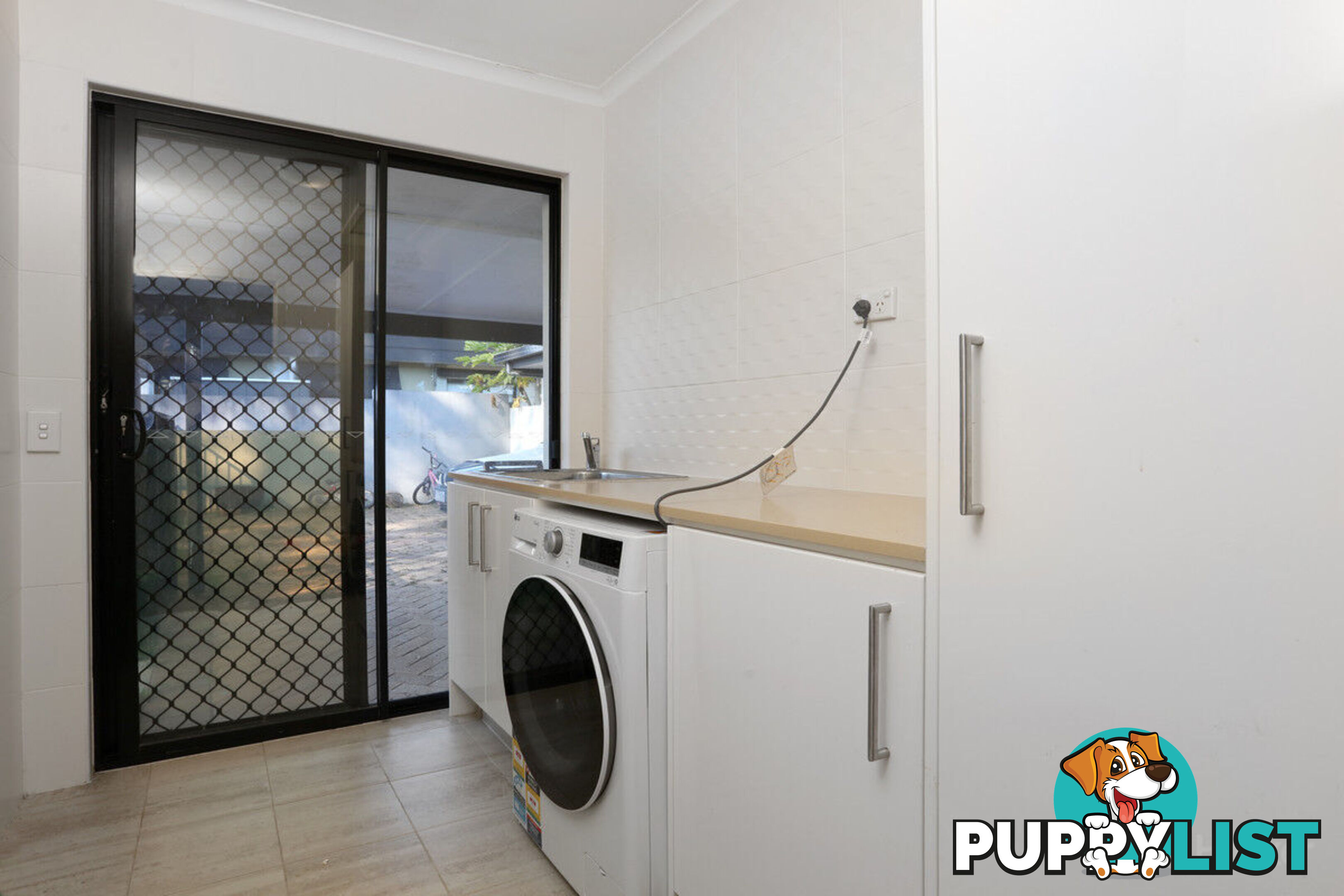 23 Matthew Flinders Drive HOLLYWELL QLD 4216