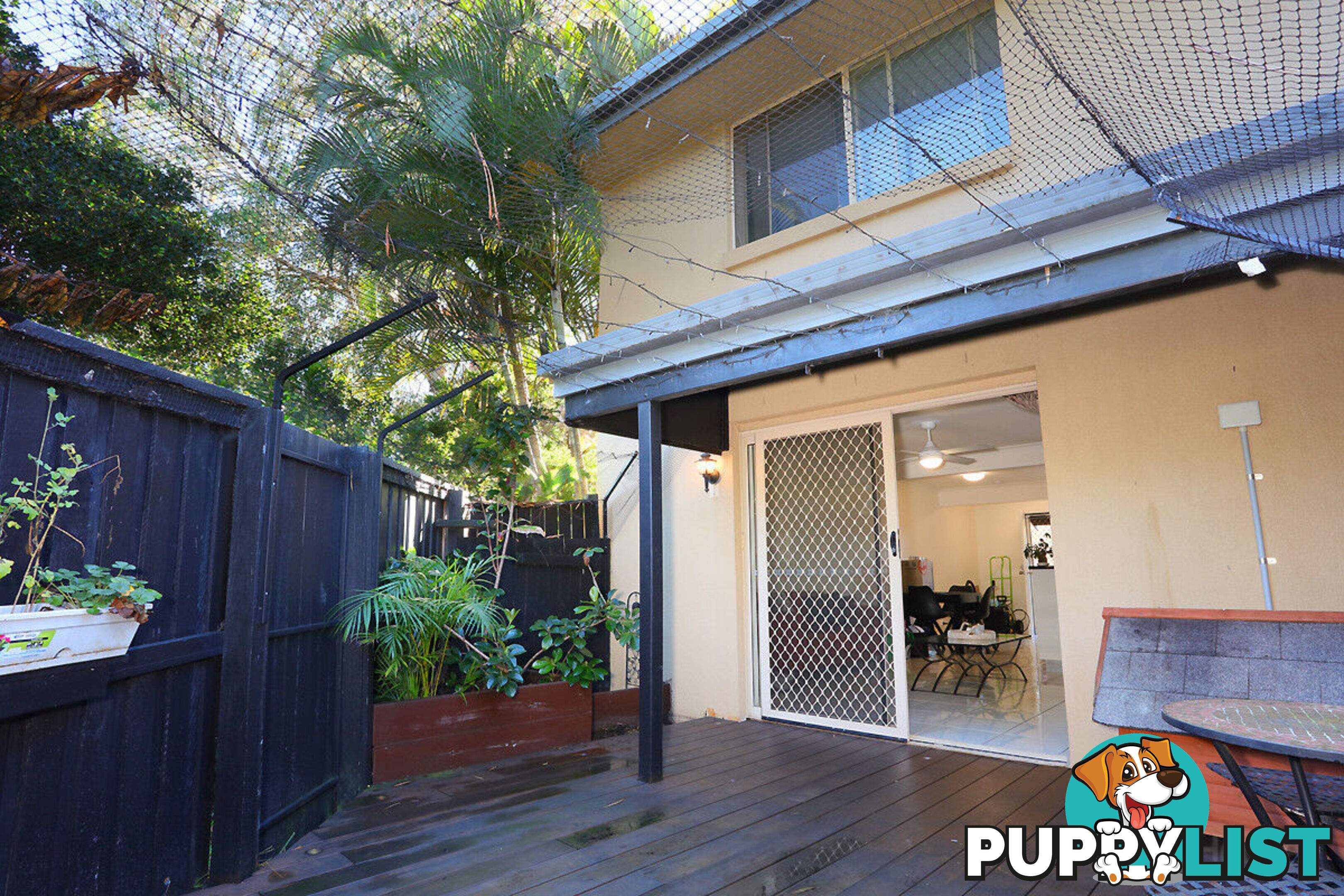 3/63 Olsen Avenue LABRADOR QLD 4215