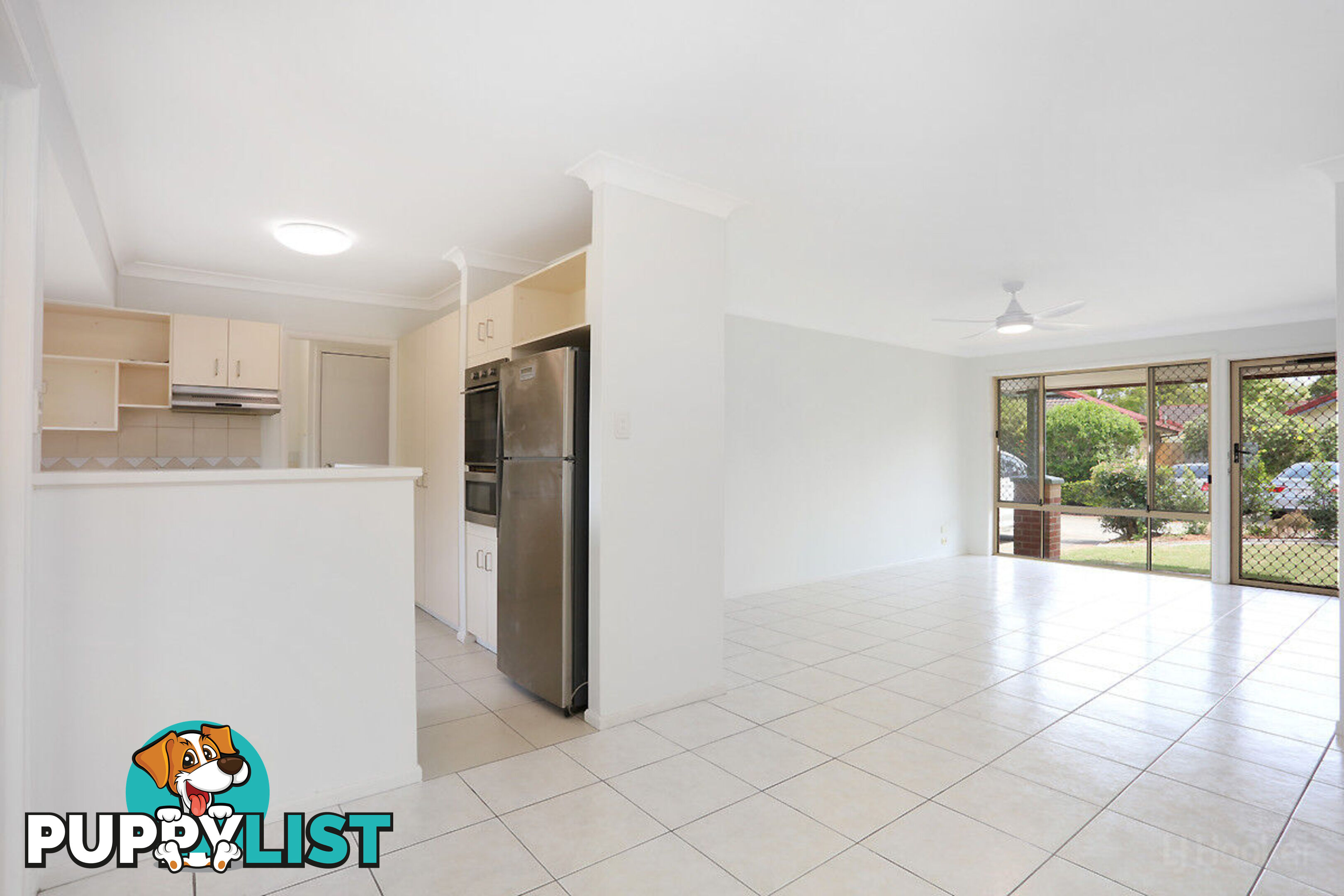 130/125 Hansford Road COOMBABAH QLD 4216