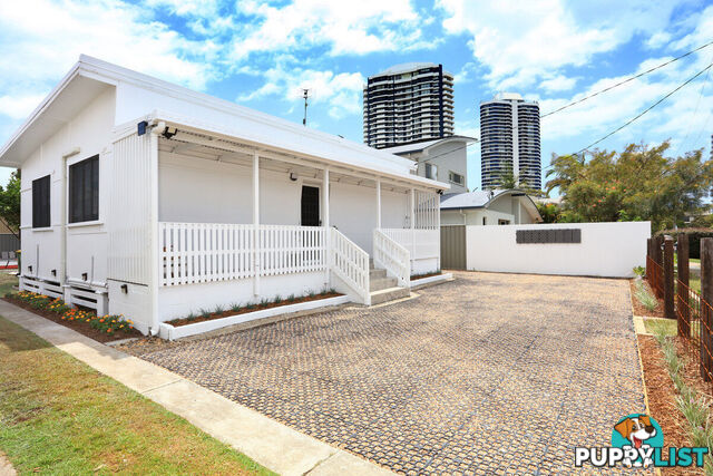 15 Clam Street RUNAWAY BAY QLD 4216