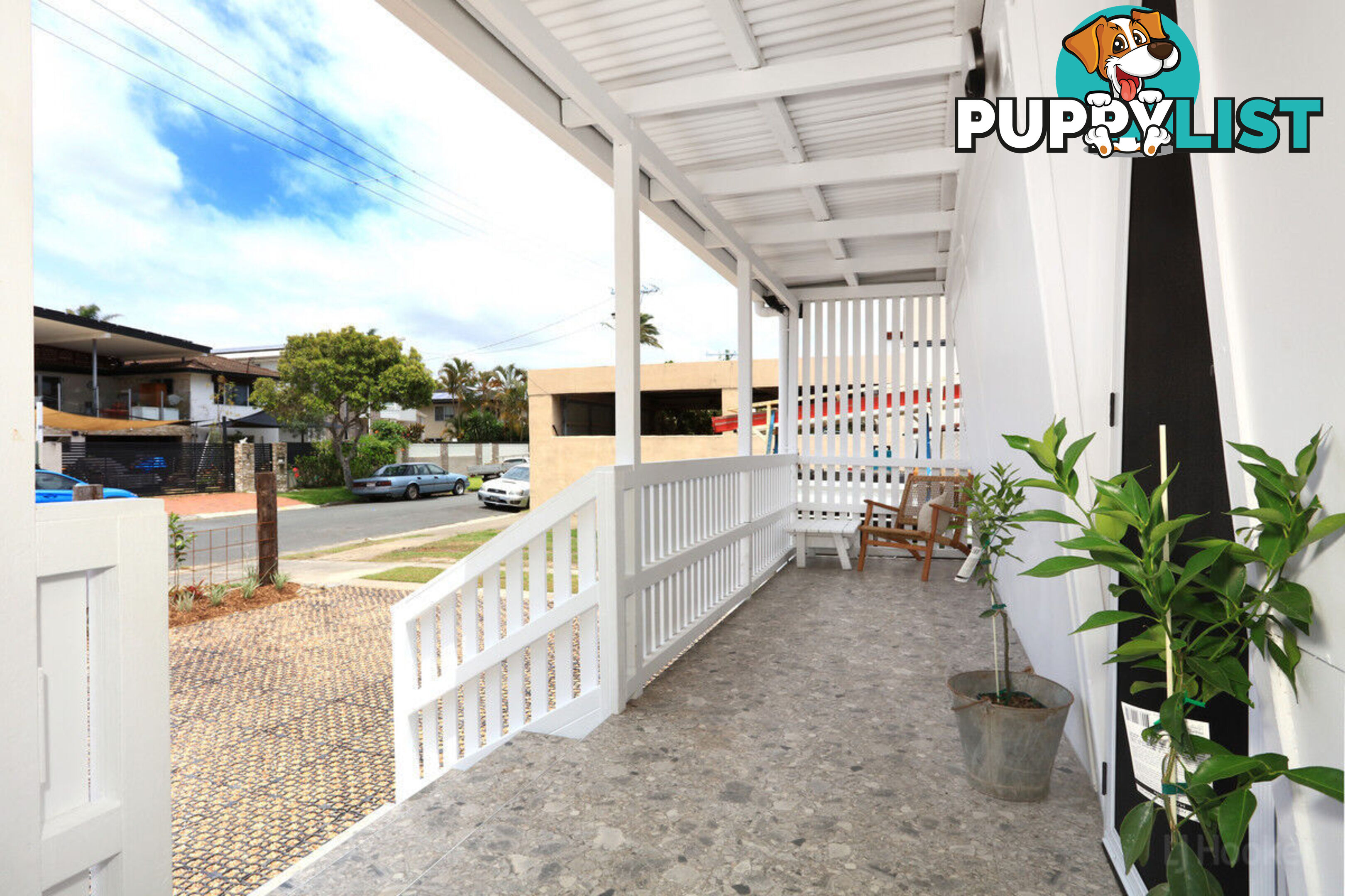 15 Clam Street RUNAWAY BAY QLD 4216