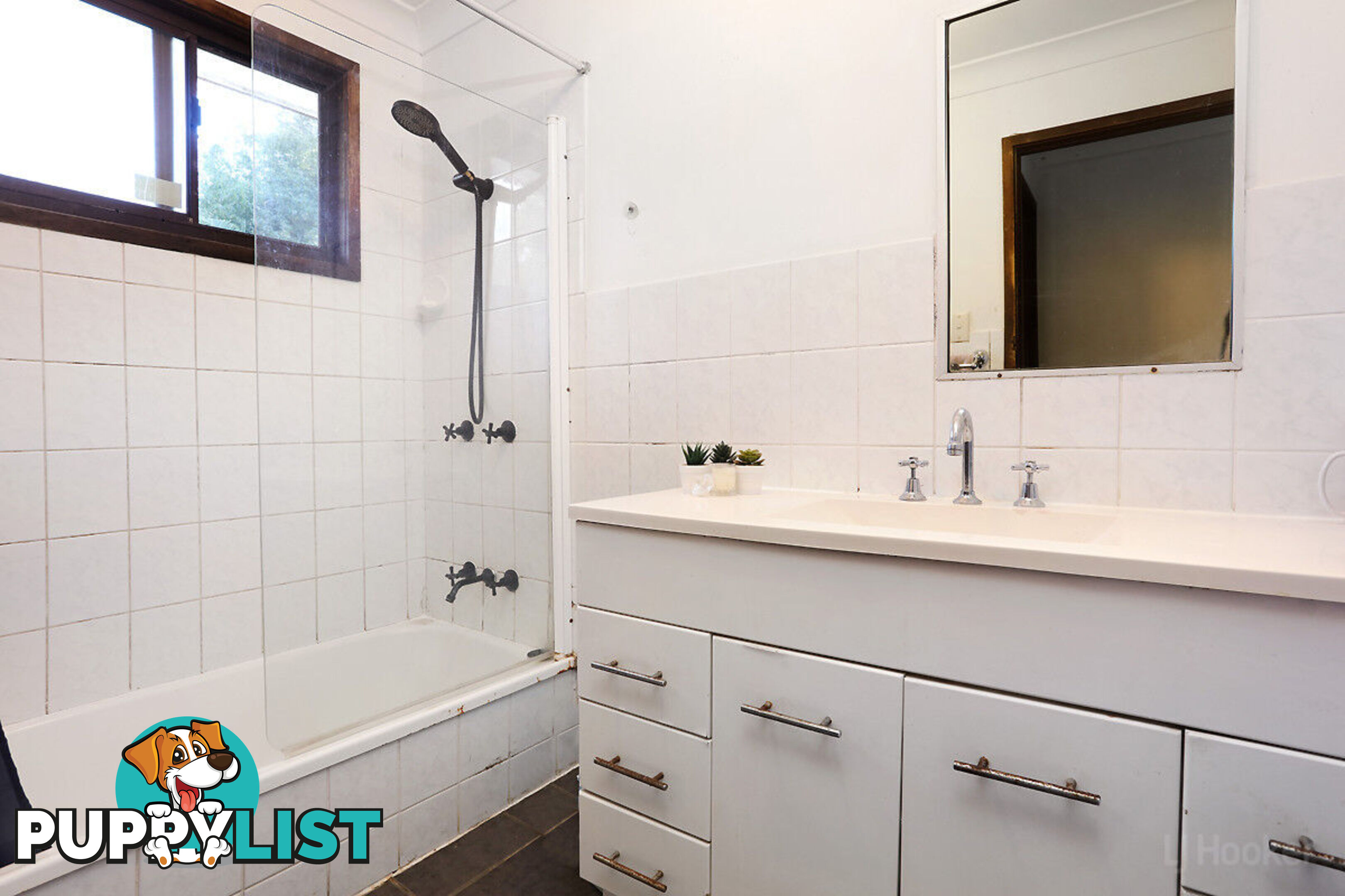 93 Anne Street SOUTHPORT QLD 4215