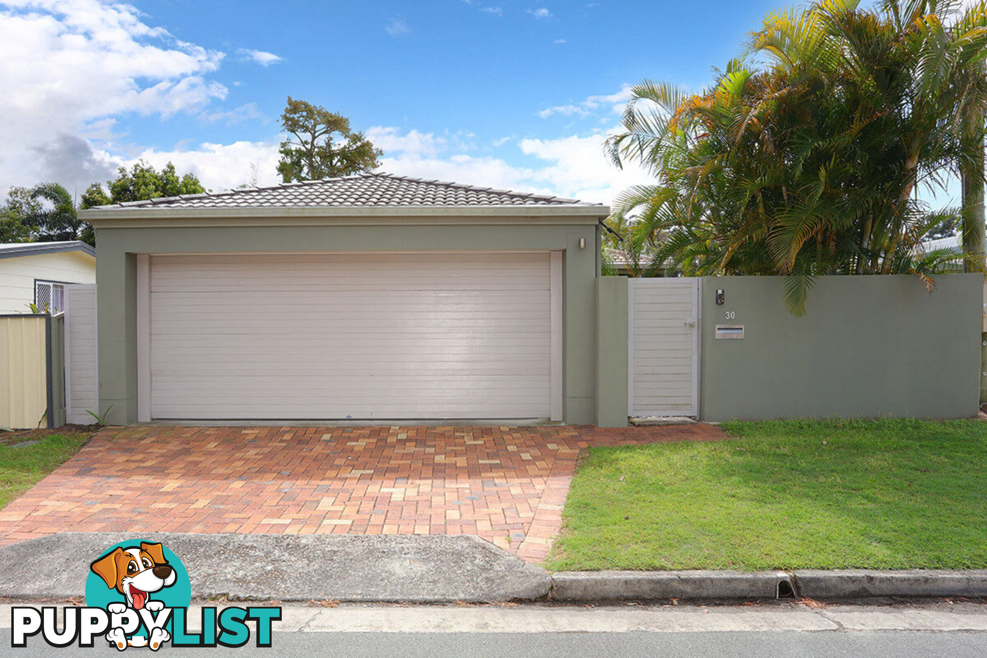 30 Nalkari Street COOMBABAH QLD 4216