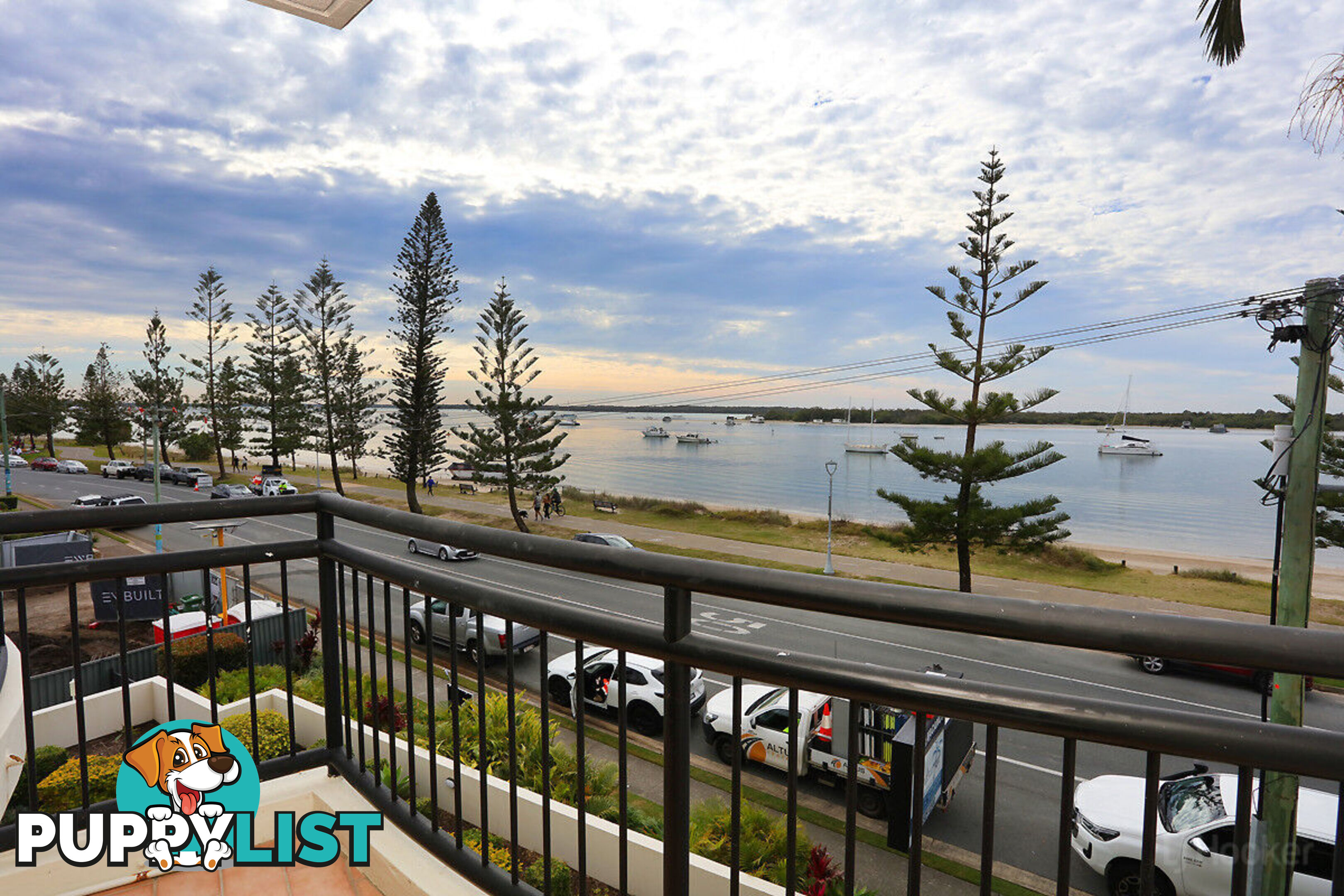 23/452 Marine Parade BIGGERA WATERS QLD 4216