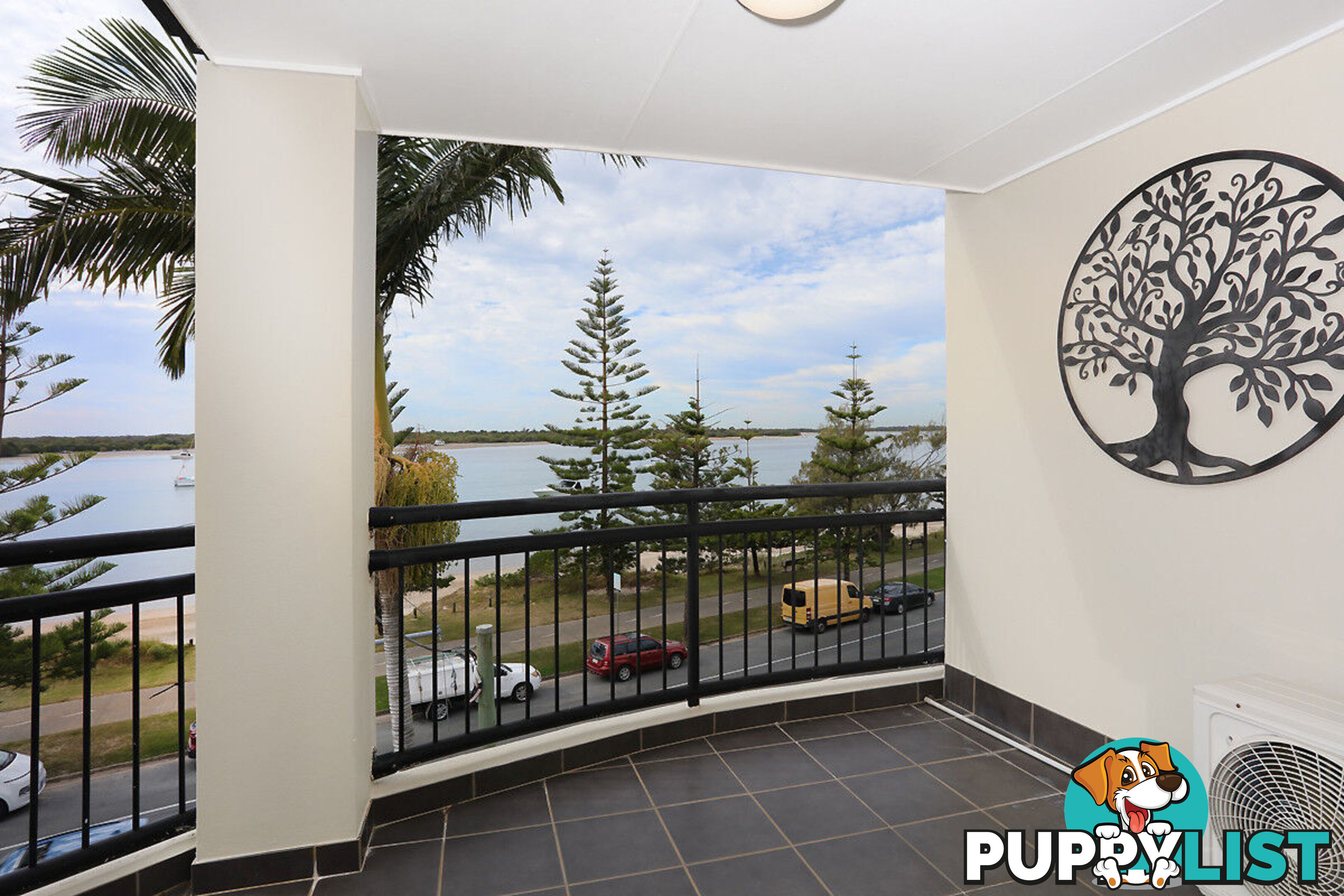 23/452 Marine Parade BIGGERA WATERS QLD 4216