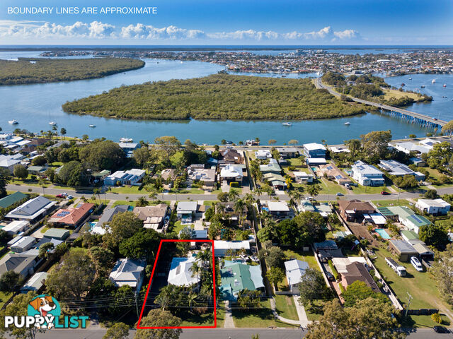 32 Crescent Avenue HOPE ISLAND QLD 4212