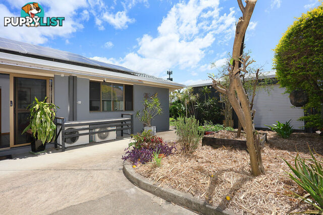 55 Matthew Flinders Drive PARADISE POINT QLD 4216