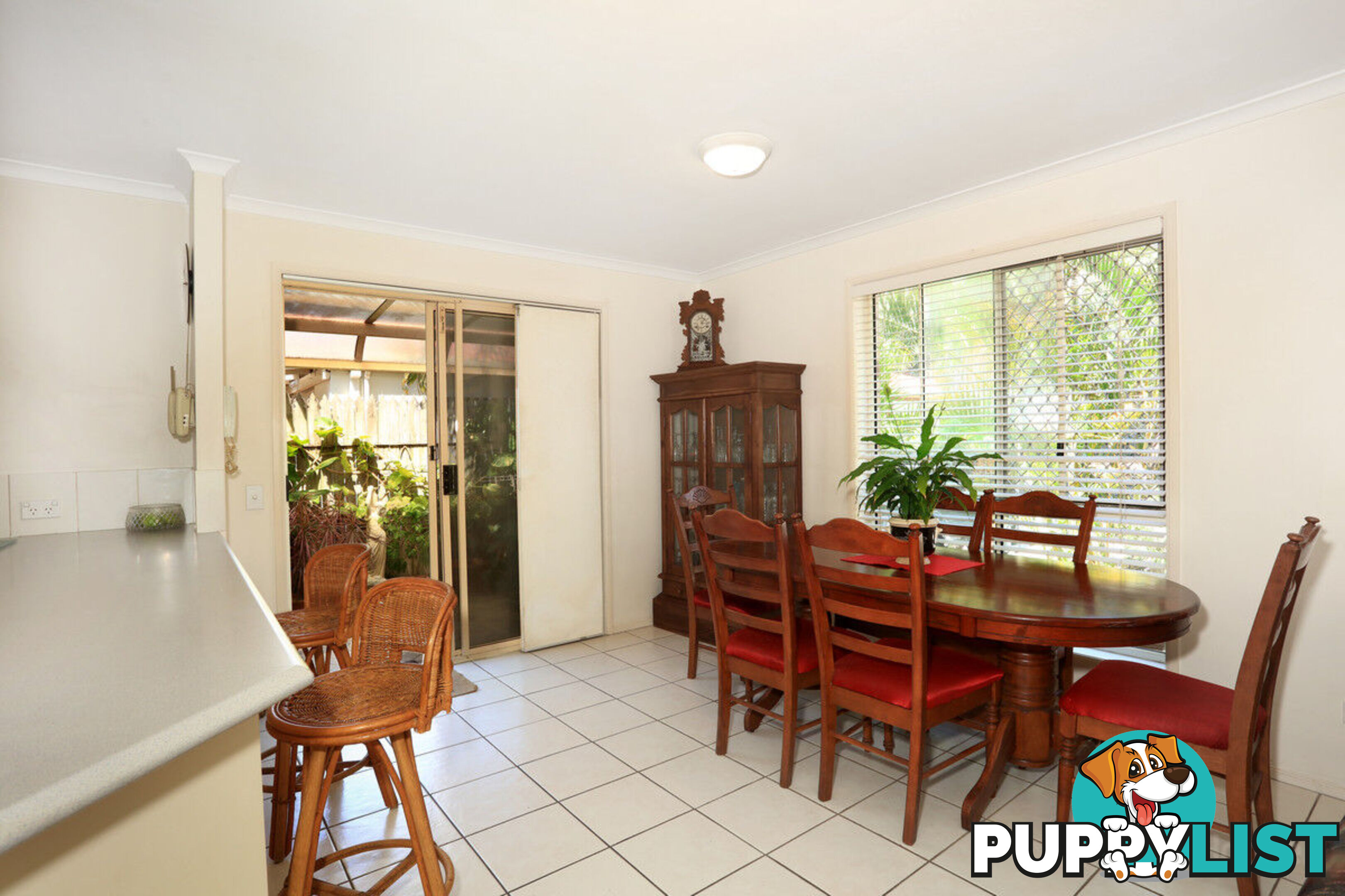 2/36-38 Broad Street LABRADOR QLD 4215