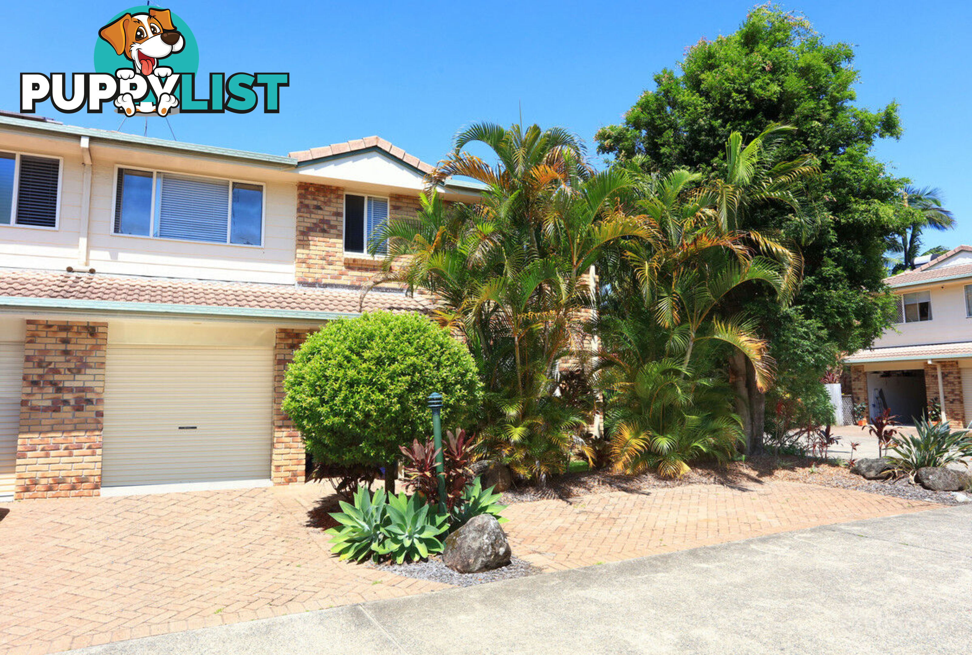 2/36-38 Broad Street LABRADOR QLD 4215